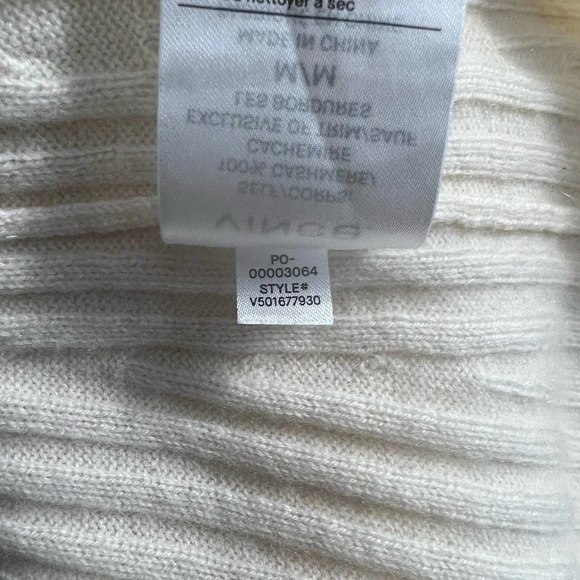 Vince Ribbed Cutout Shoulder Slit Cashmere Sweater Cream‎ Ivory Size US Medium - Picture 11 of 12